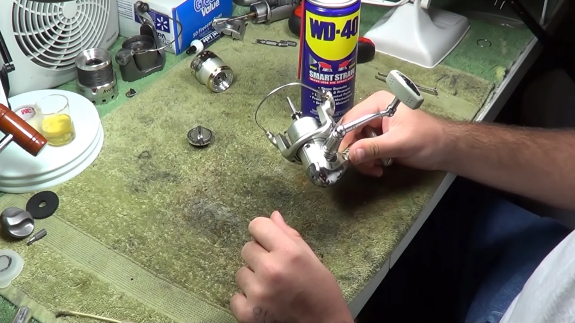 Learn to Clean the Fishing Reel Properly
